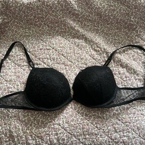 Victoria's Secret Black Lace Bra 36c push up